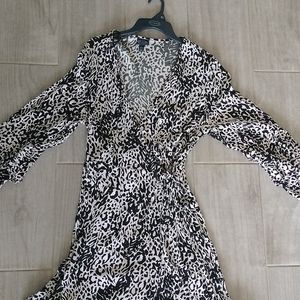 Used Animal print dress great condition 👗